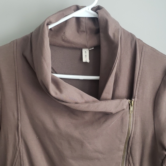 Jacket - Picture 4 of 4